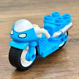 LEGO Duplo Blue White Motorcycle Vehicle Police Pizzeria Replacement Piece Toy